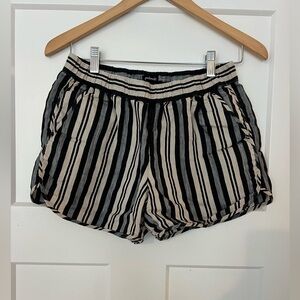 Madewell linen blend pull on shorts